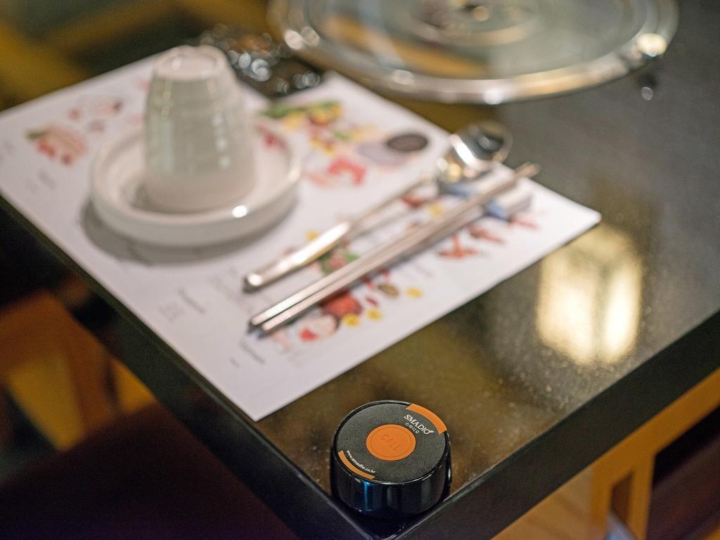 Tama Boutique Hotel Бандунг Экстерьер фото